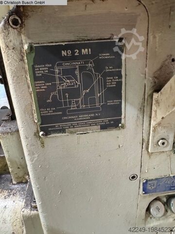 Fräsmaschine CINCINNATI 2 MI