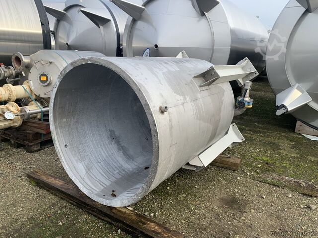 2000 liter open storage tank made of V2A stainless steel S17007