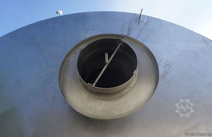 21940 Liter heiz-/ kühlbarer Behälter aus V4A mit Propellerrührwerk ETA K0126