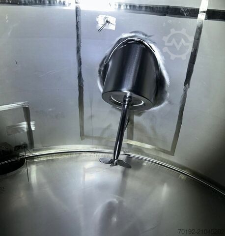 130000 Liter isolierter Lagertank aus V2A mit Propellerrührwerk Ritter (HBB Hildesheimer Behälterbau) K0124