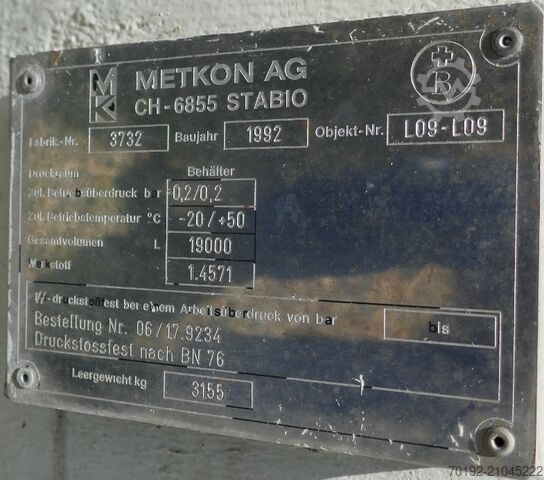 19,000 liter storage tank made of V4A stainless steel with lateral agitator flange Metkon AG K0114