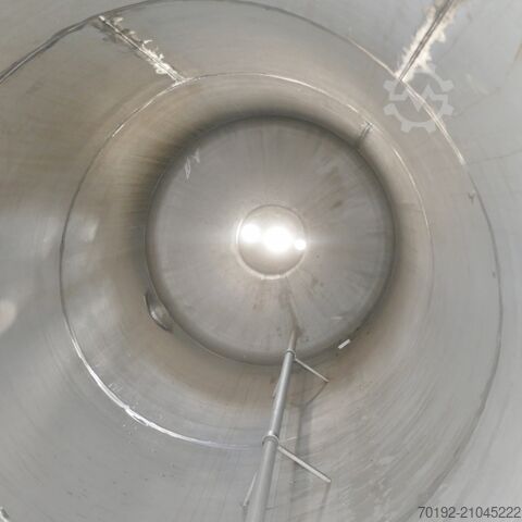 19,000 liter storage tank made of V4A stainless steel with lateral agitator flange Metkon AG K0114
