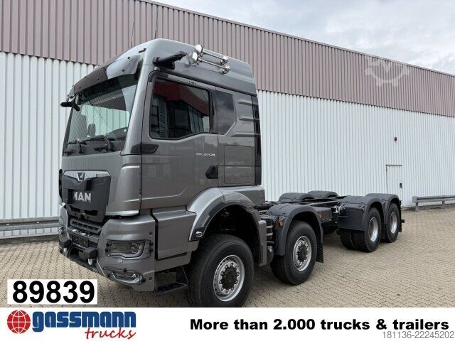 Truck chassis MAN TGS 41.520 8x8 BB CH, Hohe Bauart, 6-Sitzer,