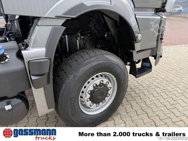 Truck chassis MAN TGS 41.520 8x8 BB CH, Hohe Bauart, 6-Sitzer,