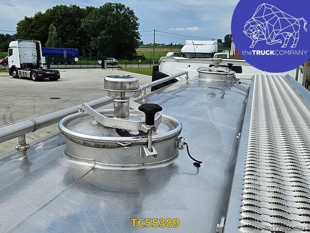 Tanker truck Renault T 440