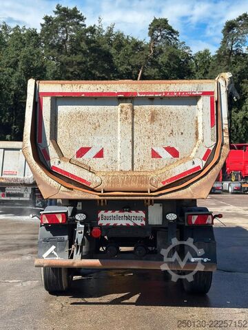 Tipper semitrailer CARNEHL CHKS/H 2.Achs-Kippmulde *EBS-E*Podest*Rollplane*
