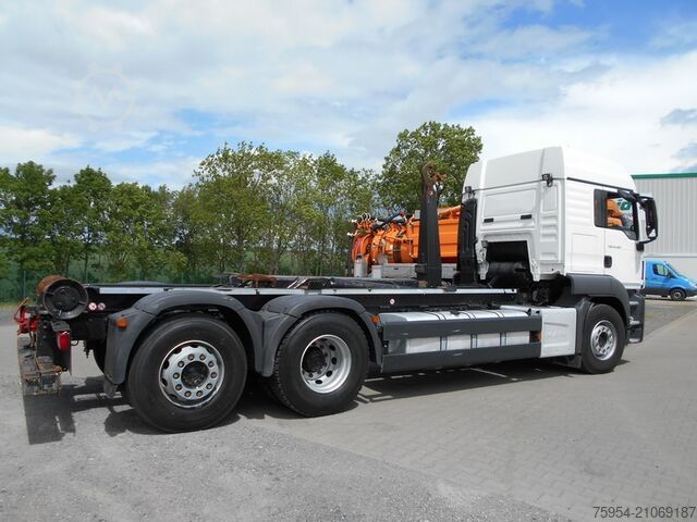 Abrollkipper MAN TGS 26.460 6x2-2 BL / VDL S-20-6300