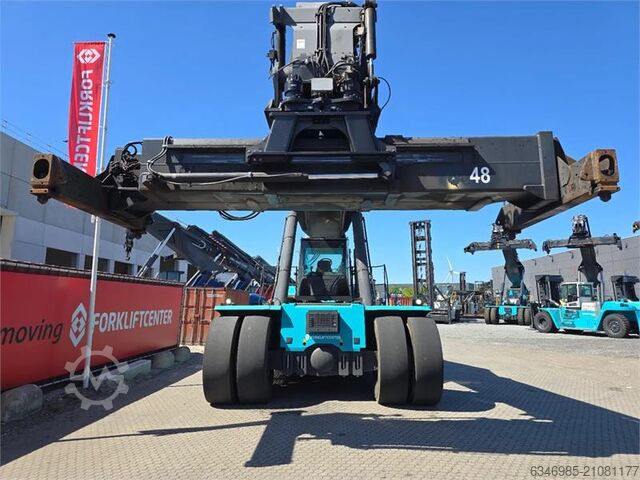Reachstacker Konecranes SMV 4531 TC5