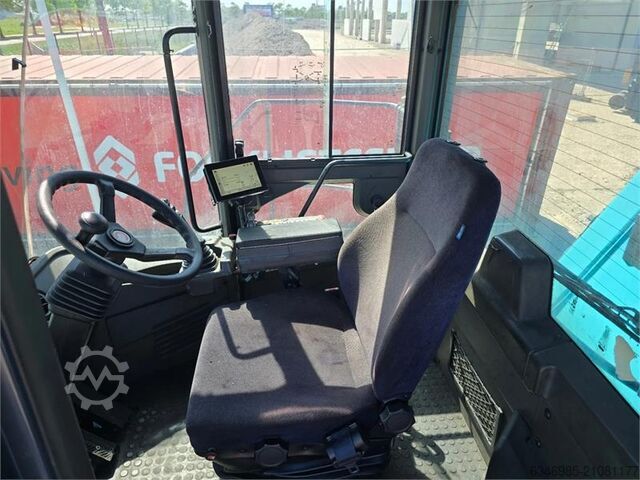 Reach stacker Konecranes SMV 4531 TC5