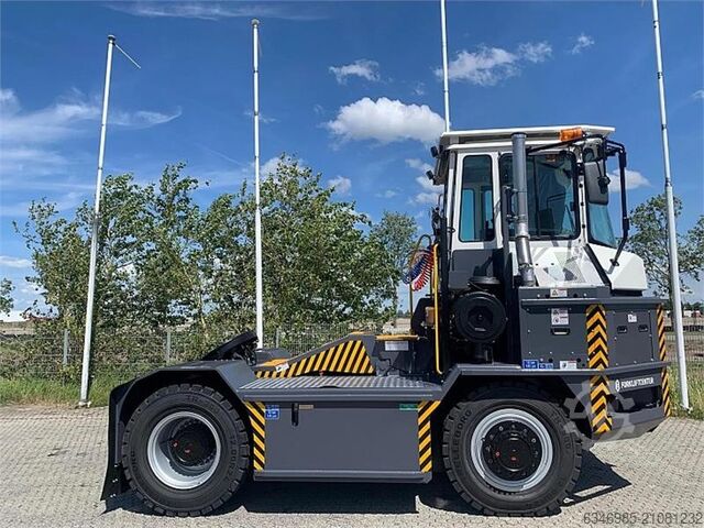 Terminal-Traktor Mafi HD445 4x4