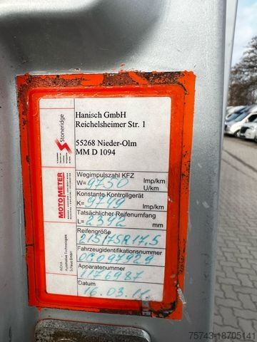 Viehtransporter MAN L2000 3-4 Pferde