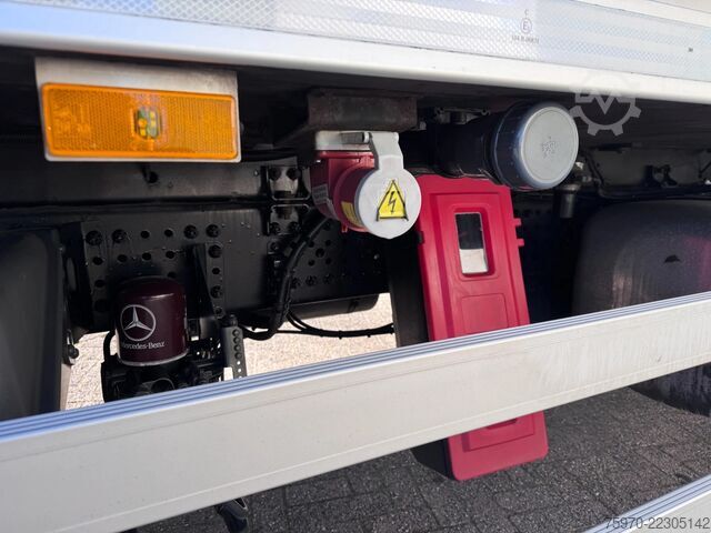 Refrigerated/frozen transport Mercedes-Benz Antos 1930 4X2 2019 CARRIER SUPRA 1150Mt + DHOL...