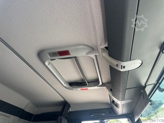 Standard SZM MAN TGX 18.520 / 2 x Kreis Hydraulik