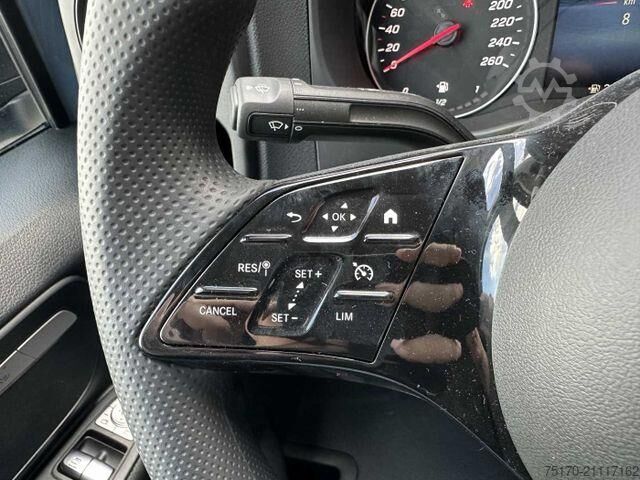 Hochdachkombi Mercedes-Benz Vito 114 CDI Klima AHK Kamera SHZ Tempomat