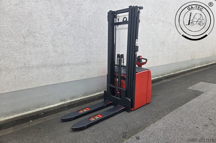 Hochhubwagen Linde L14
