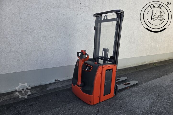 Hochhubwagen Linde L16i