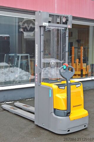 Hochhubwagen Jungheinrich EJC 214z