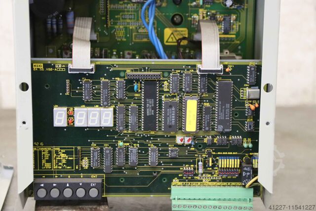 Frequenzumrichter 4 kW KEB Combivert 12.56.200-A349 92280163/053049