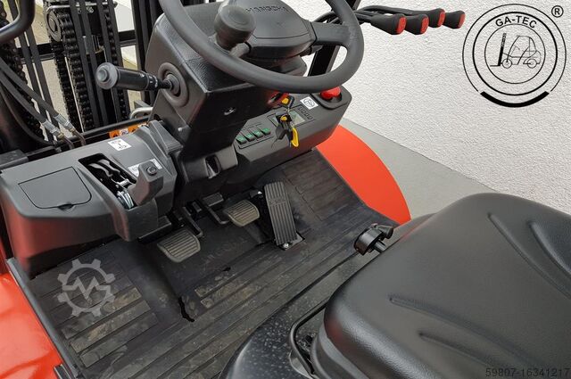 All-terrain forklift Hangcha CPCD35 Allrad