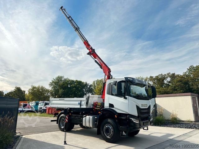 Kipper LKW IVECO X -WAY AD 200 4x2 Kran 19m FUNK Meiller Kipper