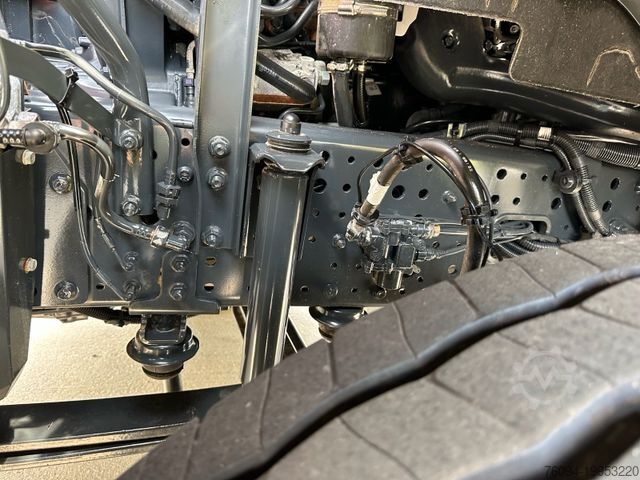 Dreiseitenkipper LKW IVECO X -WAY AD 200 4x2 Kran 19m FUNK Meiller Kipper