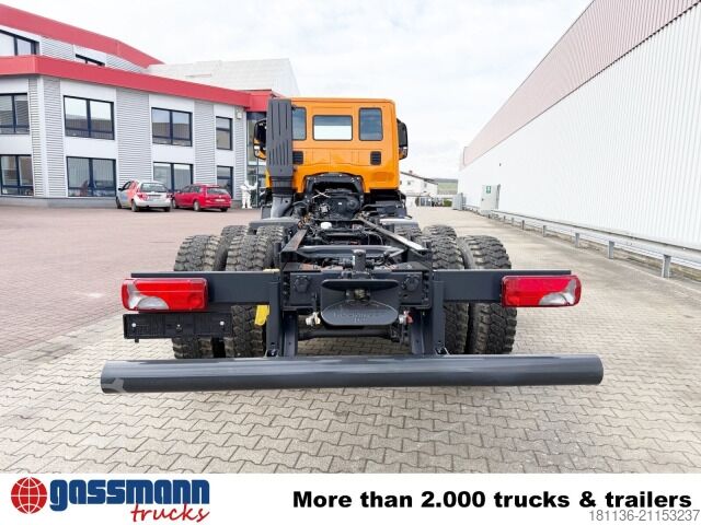 Roll-off tipper truck Iveco X-Way AD300X42Z 6x4, Motorabtrieb