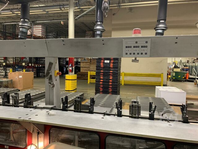 Multiple clamp perfect binder gatherer MÜLLER MARTINI Corona C 12