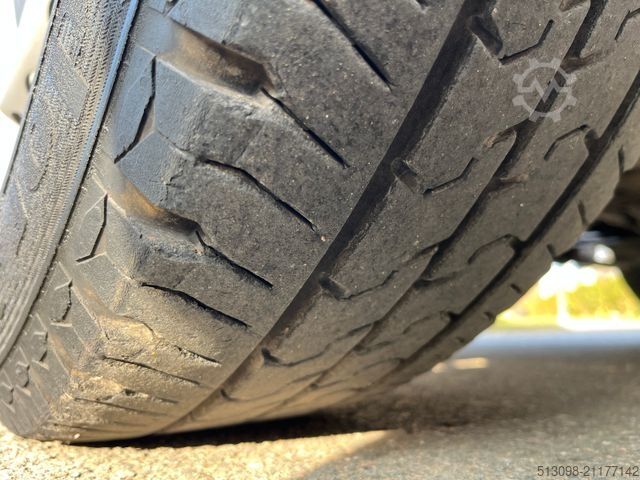 Transporter mit Koffer VOLKSWAGEN CRAFTER KOFFER LBW+PORTALTÜR KAMERA KLIMA NAVI