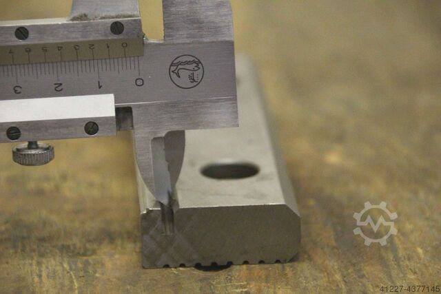 Jaws unbekannt 135/16/H40 mm