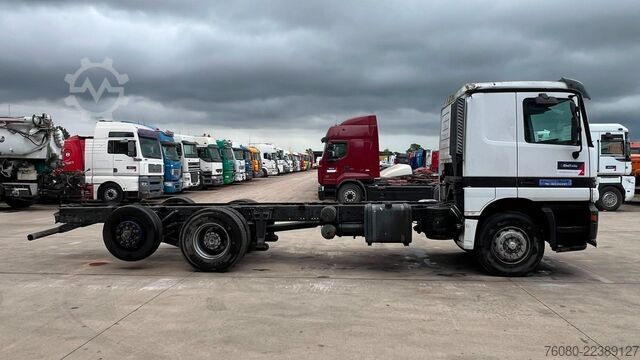 Fahrgestell mit Fahrerhaus Mercedes-Benz Actros (EPS / LAMES DEVANT / STEEL FRONT / MP1 ...