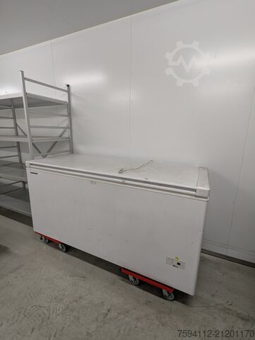 Cold storage room 50 sqm with 2 refrigeration units NARR Kühlraum RIVACOLD