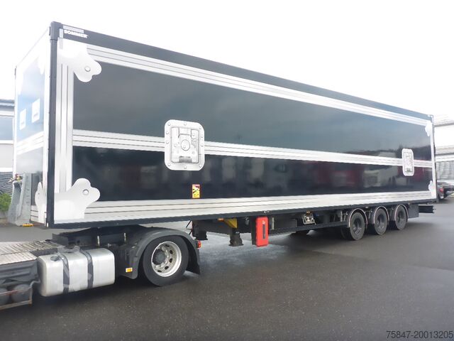 Box trailer SOMMER SG24T-100-PN20 MEGA