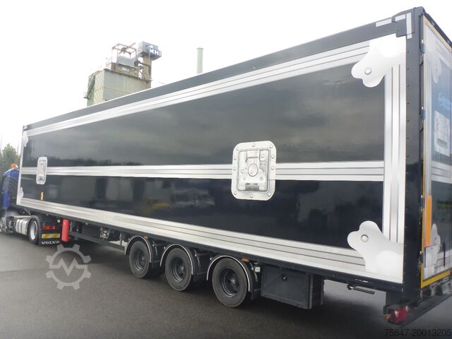 Box trailer SOMMER SG24T-100-PN20 MEGA