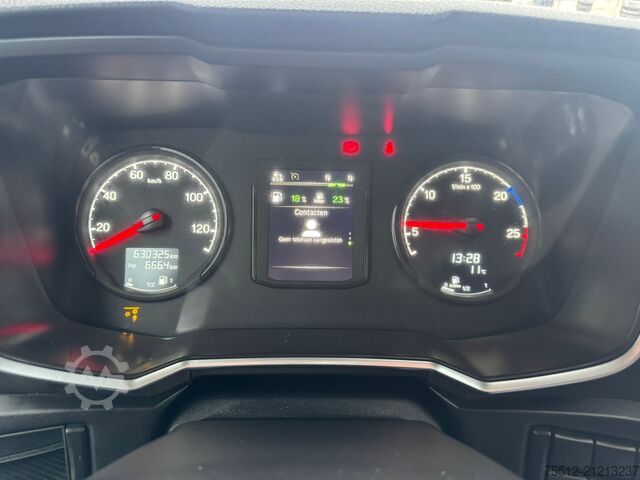 Standard-SZM Scania R410 / Retarder / 6X2 / 2 Tanks / TUV: 8-2026 /...