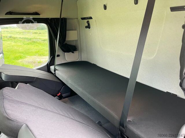 Fahrgestell mit Fahrerhaus Mercedes-Benz Arocs 2033-A Chassis Cabin (2 units)