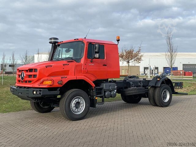 Fahrgestell mit Fahrerhaus Mercedes-Benz Zetros 2045 Chassis Cabin