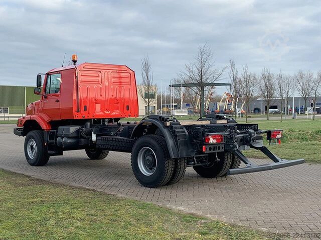 Fahrgestell mit Fahrerhaus Mercedes-Benz Zetros 2045 Chassis Cabin