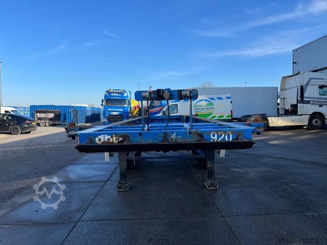 Containertransport Schmitz Cargobull SCF 20 FT Chassis / BPW + Drum