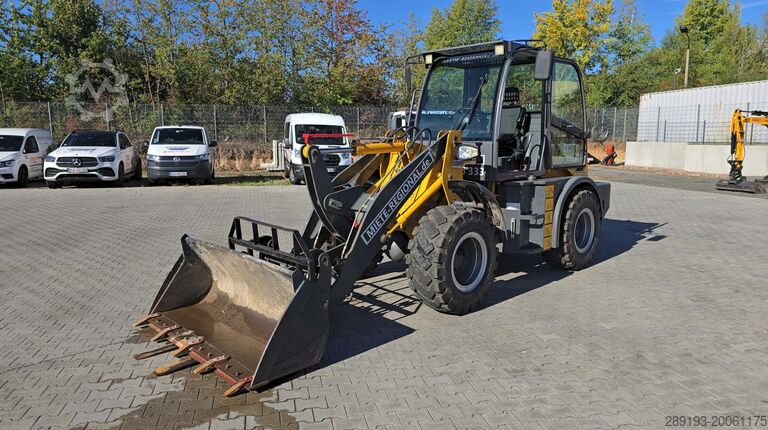 Wheel loader HYTECH Zl20 G Radlader