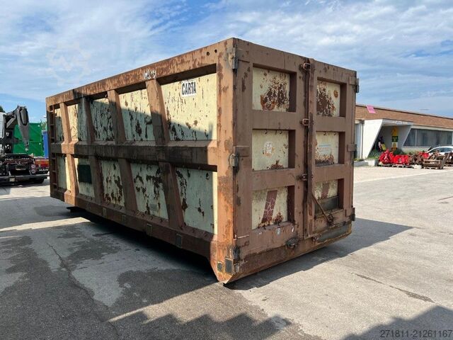 Roll-off container  CONTAINER SCARRABILE USATO A CIELO APERTO