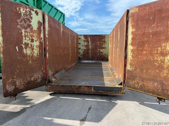Roll-off container  CONTAINER SCARRABILE USATO A CIELO APERTO