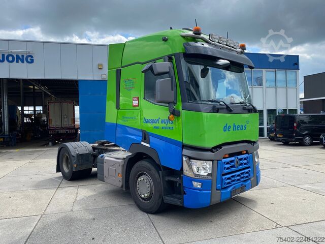 Standard tractor Renault T440 Comfort / Automatic / PTO