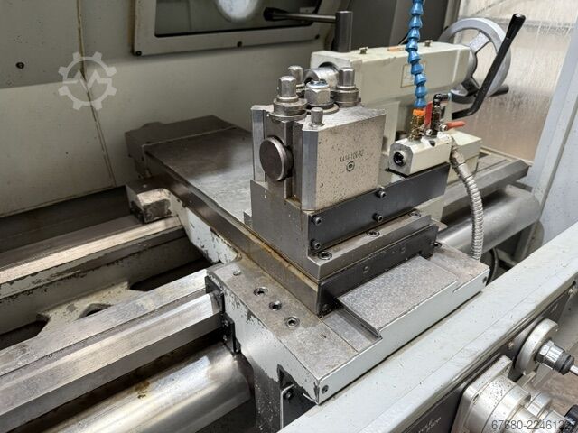CNC lathe XYZ Machine Tools SLX 425