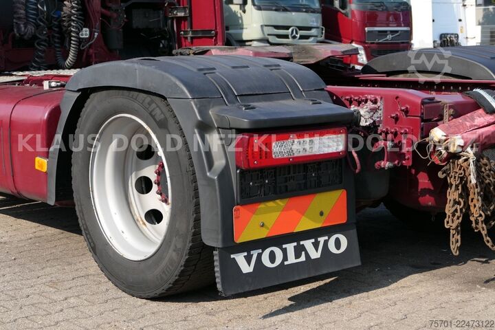 Volume tractor unit VOLVO FH 460 Globetrotter 2-Tanks Euro 6