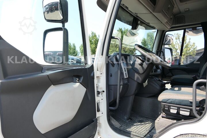 Box truck VOLVO FL 240 Pritsche Plane Org 145000 km  LBW Euro 6