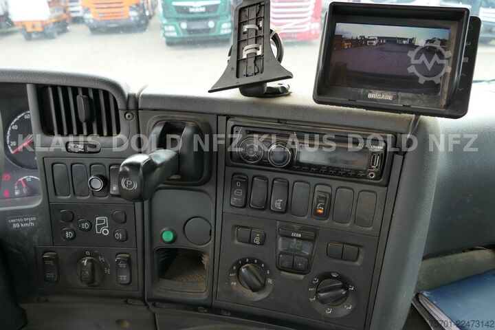 Truck mounted crane SCANIA P 400 Pritsche Kran HIAB 377 E Funk Euro 5