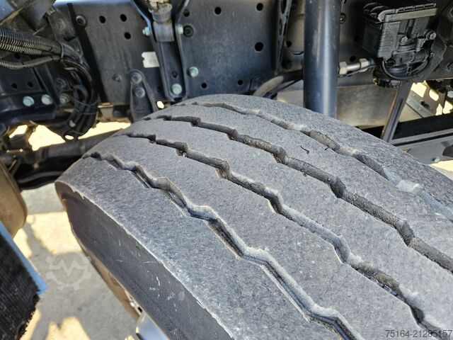 Skip truck MAN 18.430 BB 4x2