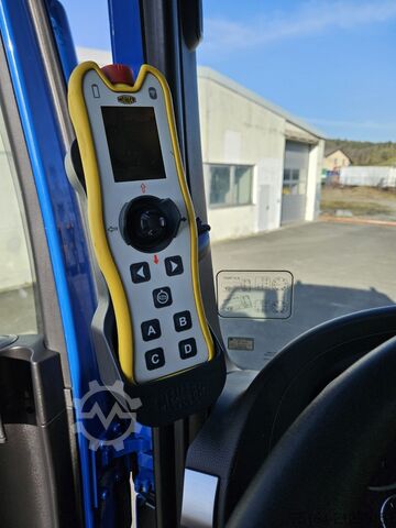 Skip truck MAN 18.430 BB 4x2