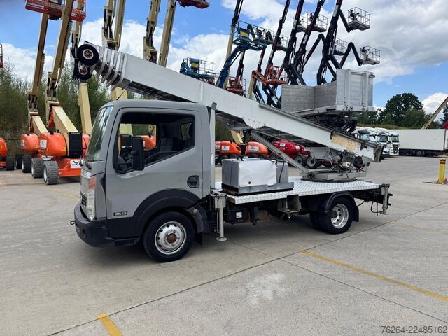 Lifting platform Nissan CABSTAR 35.13 KLAAS 27M