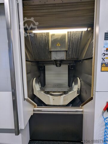 Machining center Mikron HPM 800U